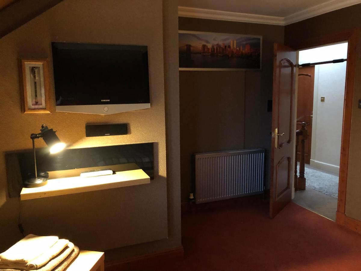 Tranquil Accommodation In A Great Location. Lanark Extérieur photo