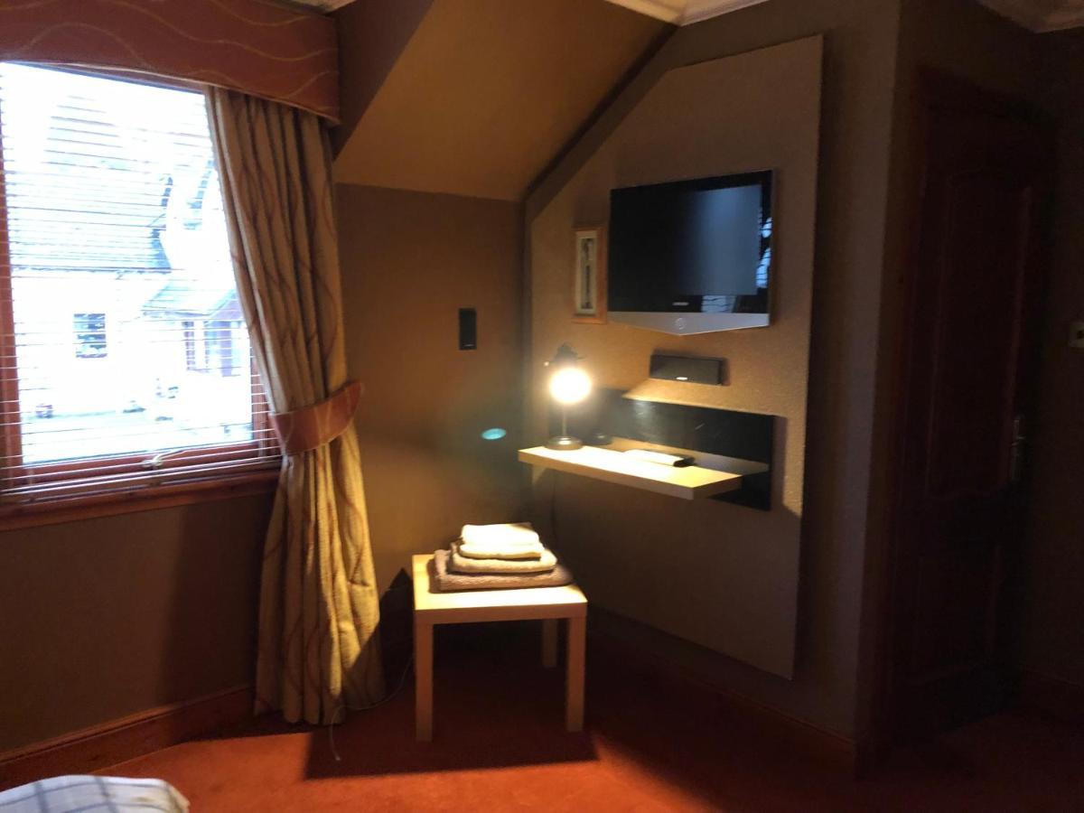 Tranquil Accommodation In A Great Location. Lanark Extérieur photo