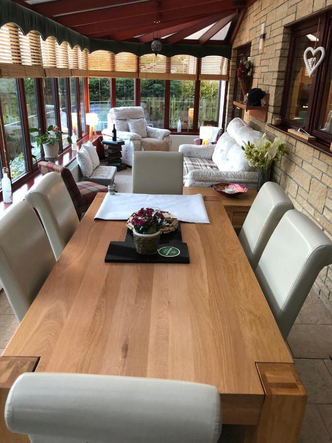 Tranquil Accommodation In A Great Location. Lanark Extérieur photo