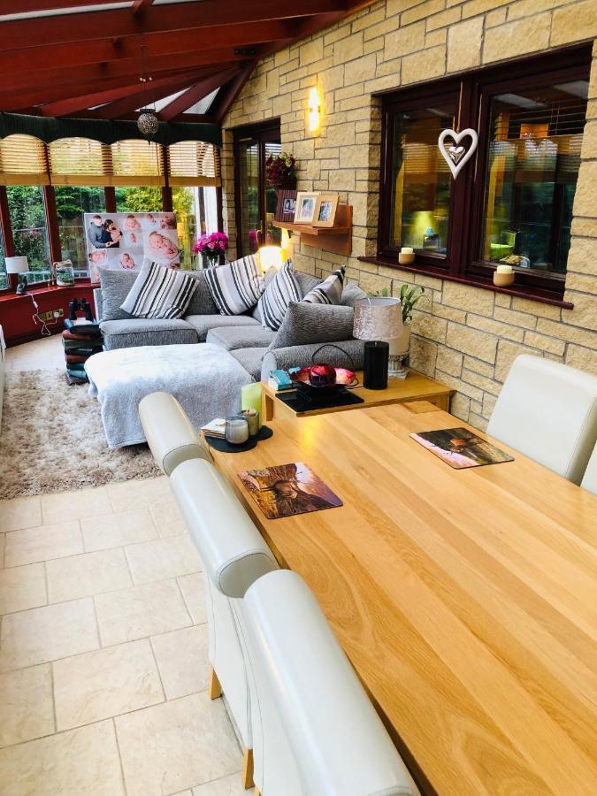 Tranquil Accommodation In A Great Location. Lanark Extérieur photo