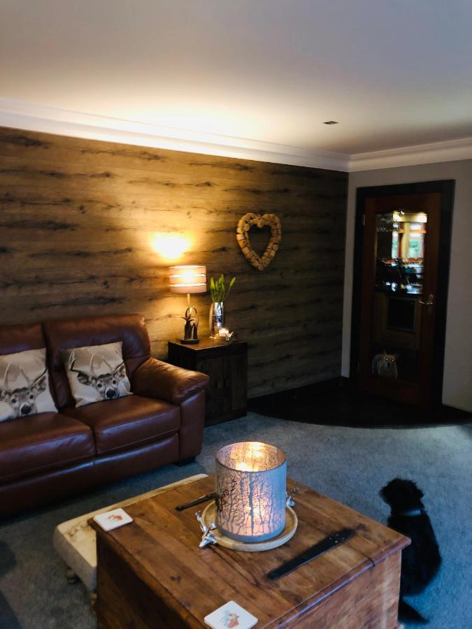 Tranquil Accommodation In A Great Location. Lanark Extérieur photo