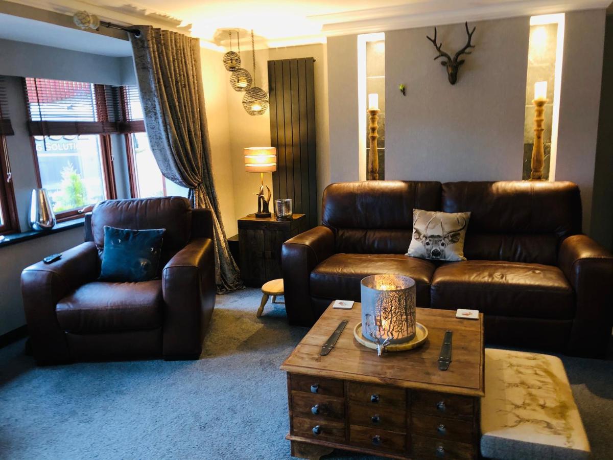 Tranquil Accommodation In A Great Location. Lanark Extérieur photo